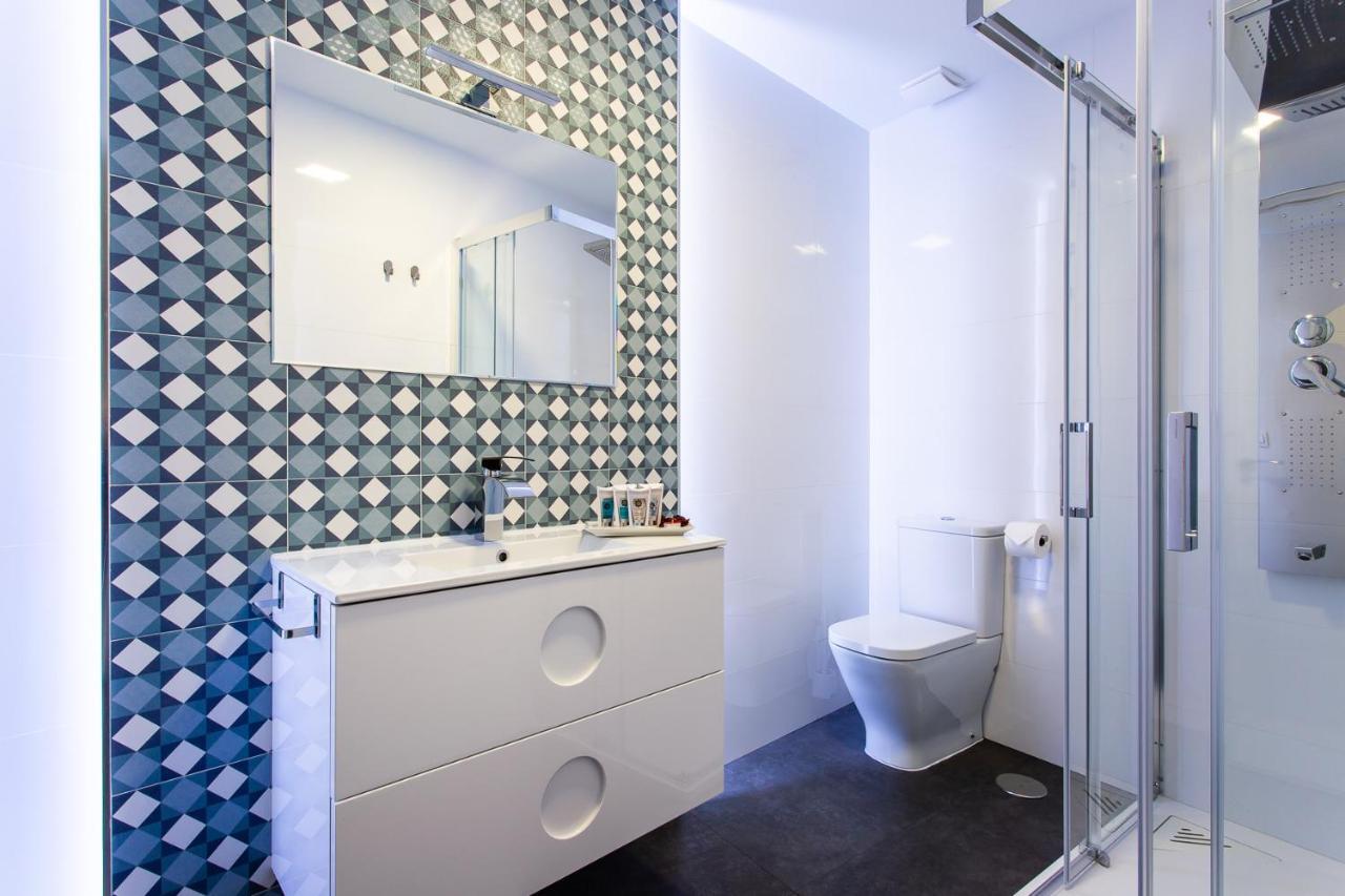 Apartamentos Hervas Suites Exteriör bild