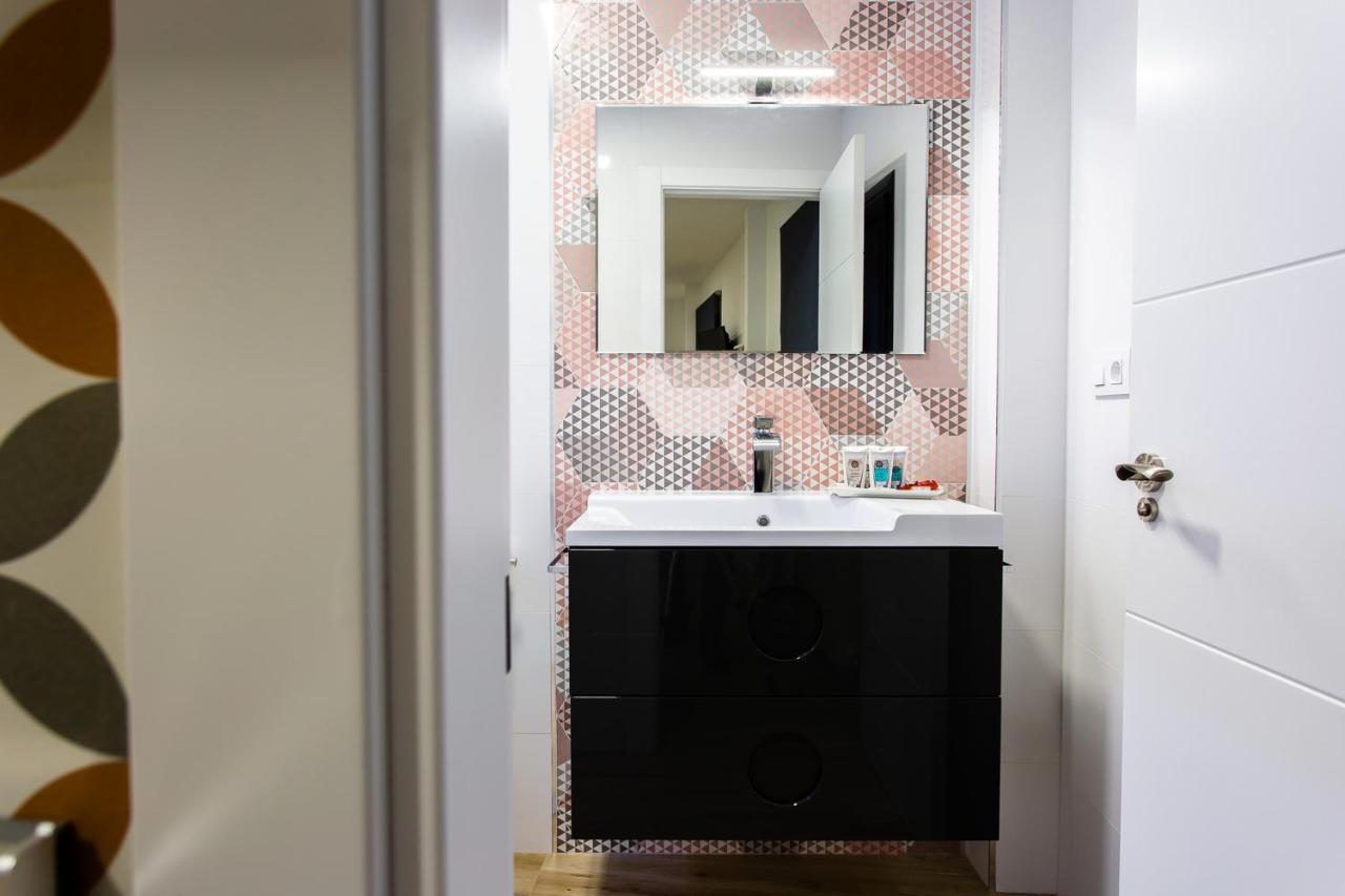 Apartamentos Hervas Suites Exteriör bild