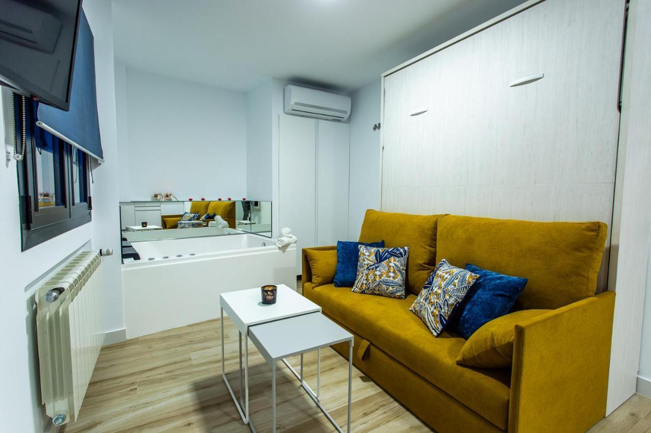 Apartamentos Hervas Suites Exteriör bild